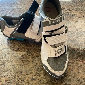 Shimano bike shoe